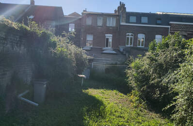 Immeuble composé de 3 lots avec un local professionnel au RDC e — photo du bien