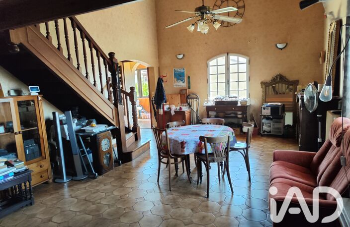 Vente Maison/villa 8 pièces — photo 4