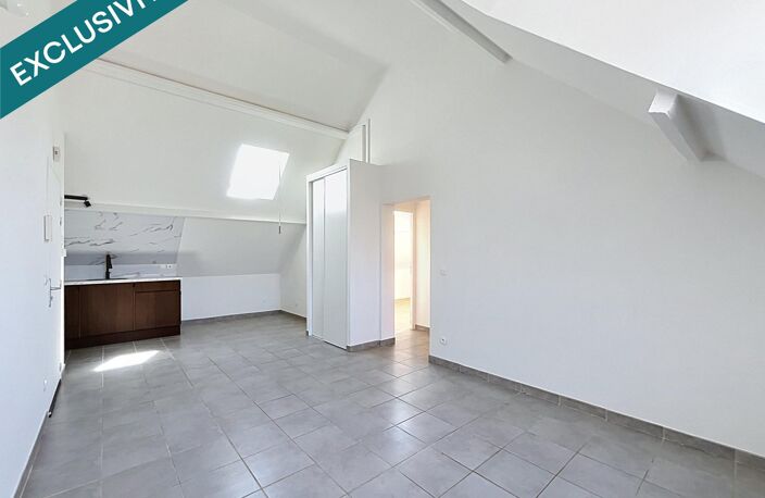 CENTRE-VILLE, PETITE COPROPRIÉTÉ DE 2 ÉTAGES, RÉNOVÉE ENTIÈREMENT, ISOLATION PAR L'EXTÉRIEUR ET L'INTÉRIEUR — photo 4