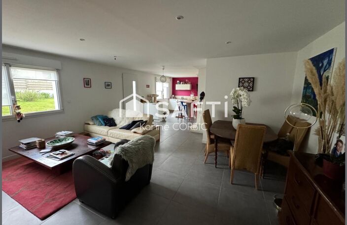 Maison familiale de 7 pièces située dans un hameau calme. — photo 3