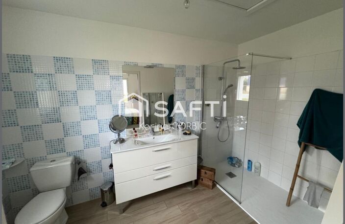 Maison familiale de 7 pièces située dans un hameau calme. — photo 5