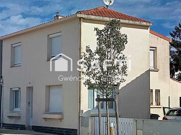 Maison de ville de 98 m² avec jardin et cour — photo 1