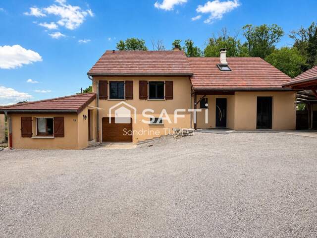 Maison familiale avec piscine, appartement indépendant — photo du bien