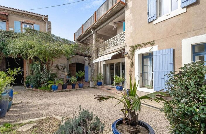 Demeure de caractère avec piscine, dépendances et volumes spectaculaires 15' de Béziers — photo 2