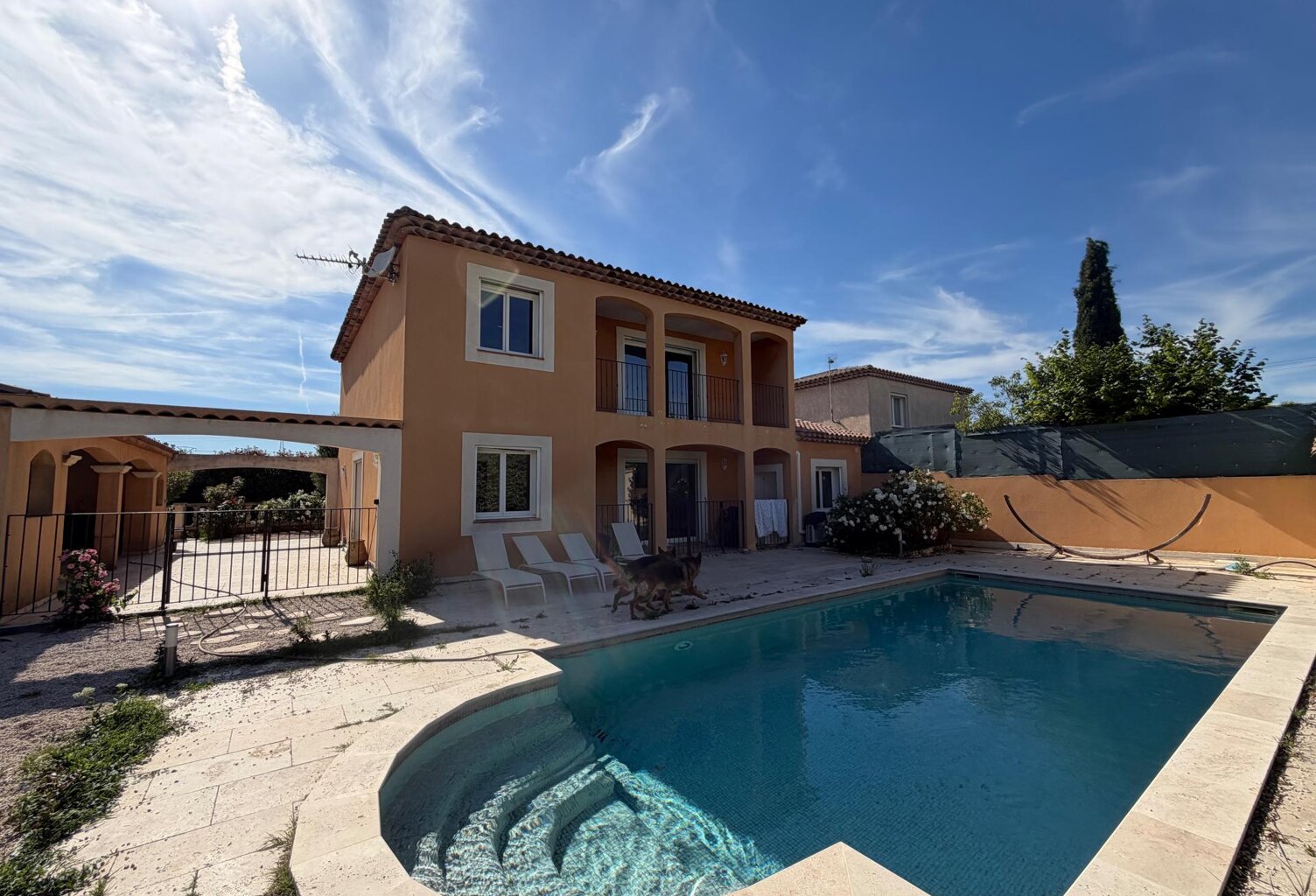 Magnifique villa familiale a Meyreuil — photo 1