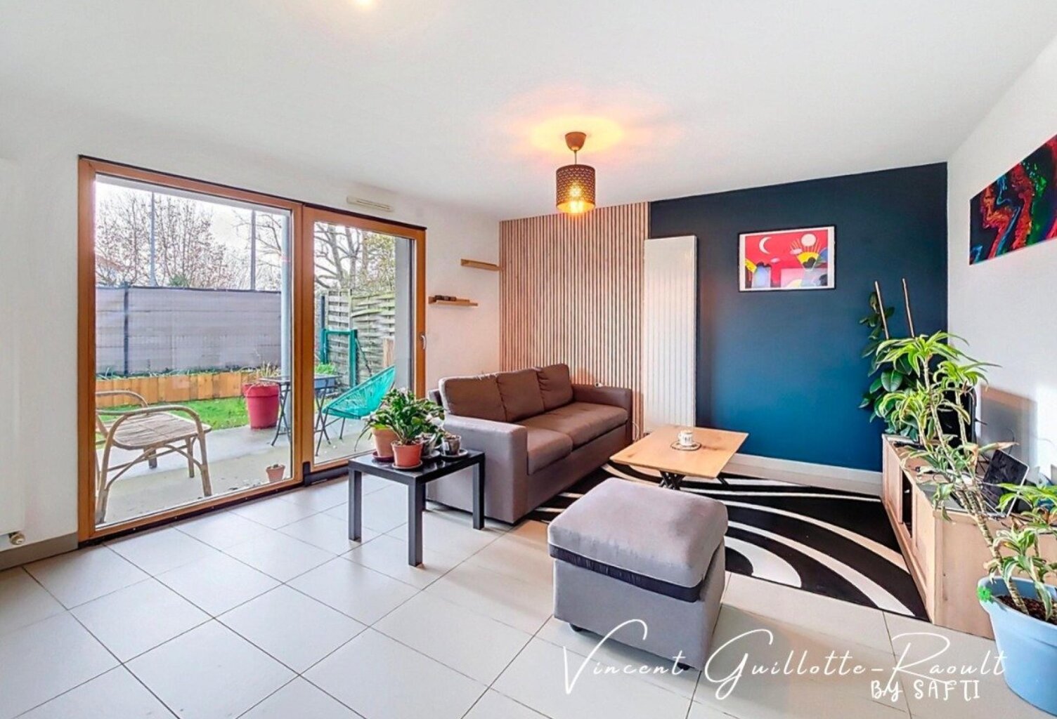 Appartement T3 avec jardin  place de parking — photo 1
