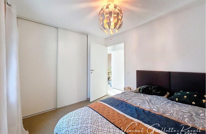 Appartement T3 avec jardin  place de parking — photo 5
