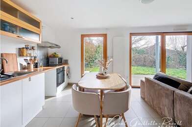 Appartement 3 pièces 229900 €