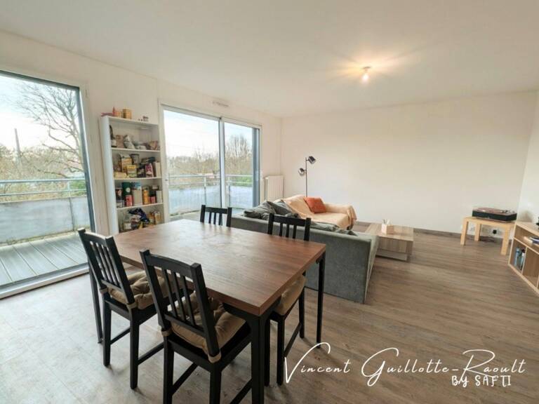 Appartement T3- 1 place de stationnement — photo 1