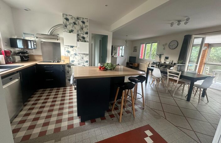 Pavillon sur sous-sol complet, 5 pièces, 4 chambres — photo 2
