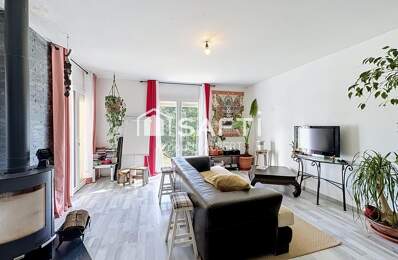 Maison T4 avec grand jardin arboré au calme — photo du bien