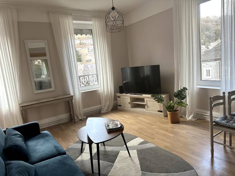 Appartement Rénové avec belle vue à Plombieres les bains — photo 1
