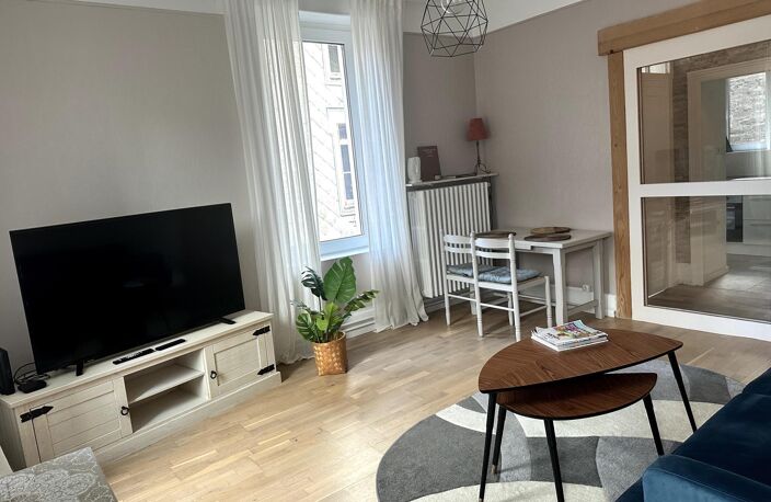 Appartement Rénové avec belle vue à Plombieres les bains — photo 3
