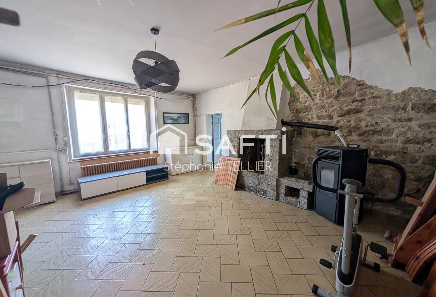 Maison de bourg avec jardin arboré — photo 1