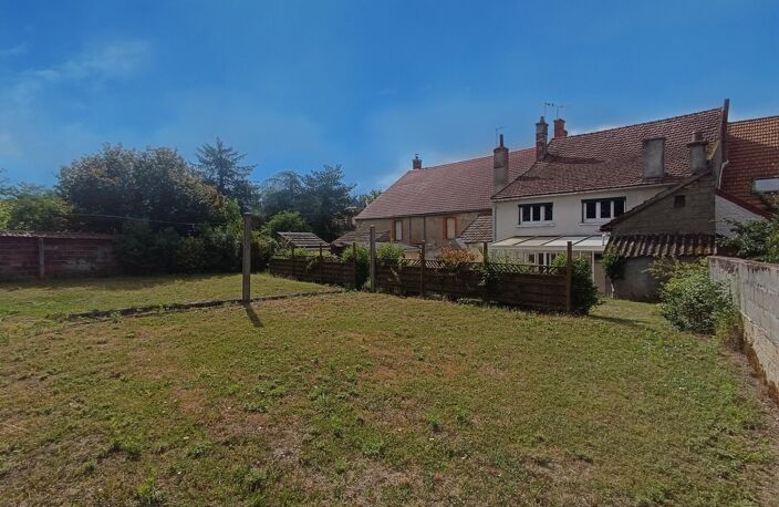 MAISON FAMILIALE AVEC 5 CHAMBRES, TERRAIN CLOS ET GARAGE — photo 2