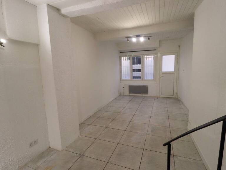 Maison Maison de village — photo 1
