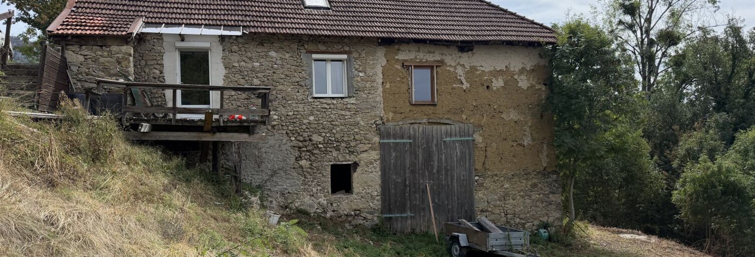 Maison 4 Pièces 90 m² à vendre à Saint-Genix-les-Villages (73240)