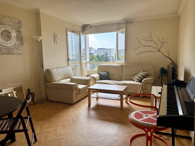 3 pièces lumineux  de 67,31m2 plus loggia de 4m2, parking et — photo 1