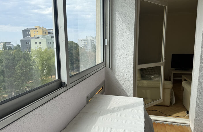 3 pièces lumineux  de 67,31m2 plus loggia de 4m2, parking et — photo 2