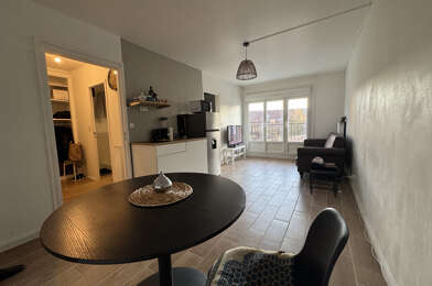 Appartement 2 pièces 560 €