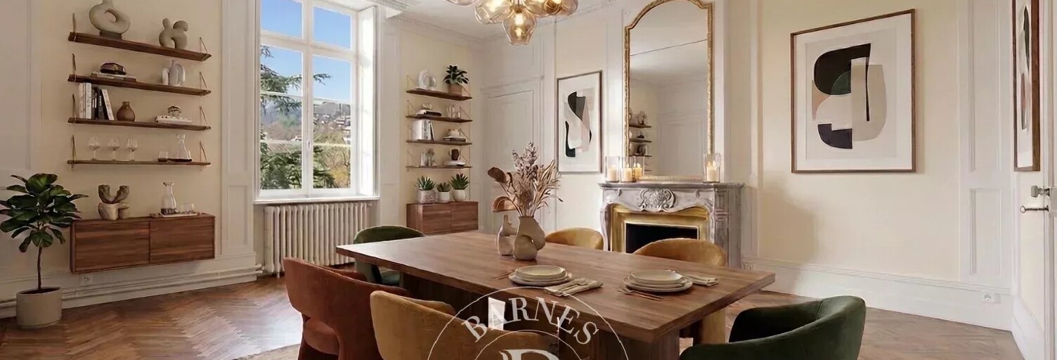 Appartement 7 Pièces 256 m² à vendre à Rochetaillée-sur-Saône (69270)