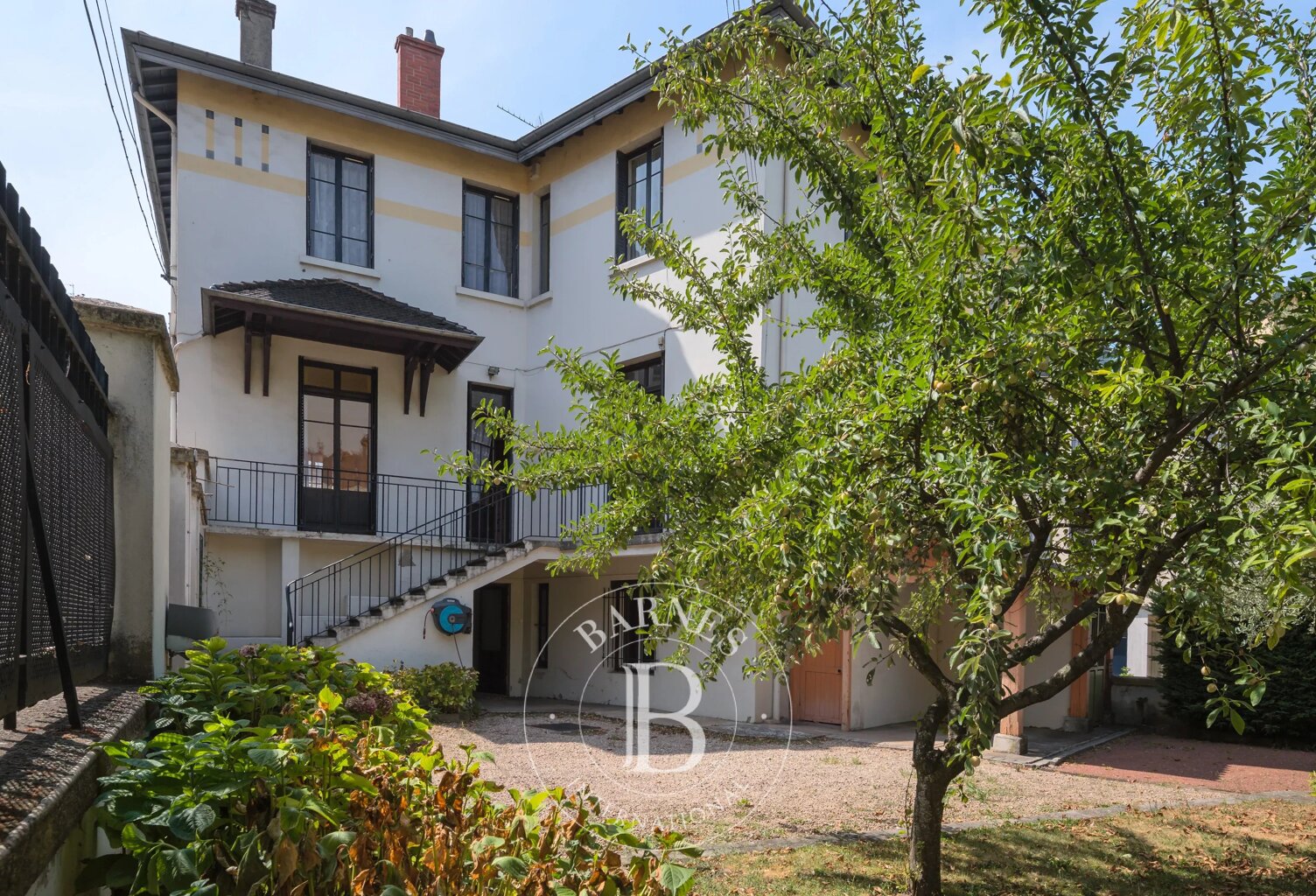 Lyon 4ème - Maison de 265,33 m² - 5 chambres - terrain de 513 m² - garage — photo 1