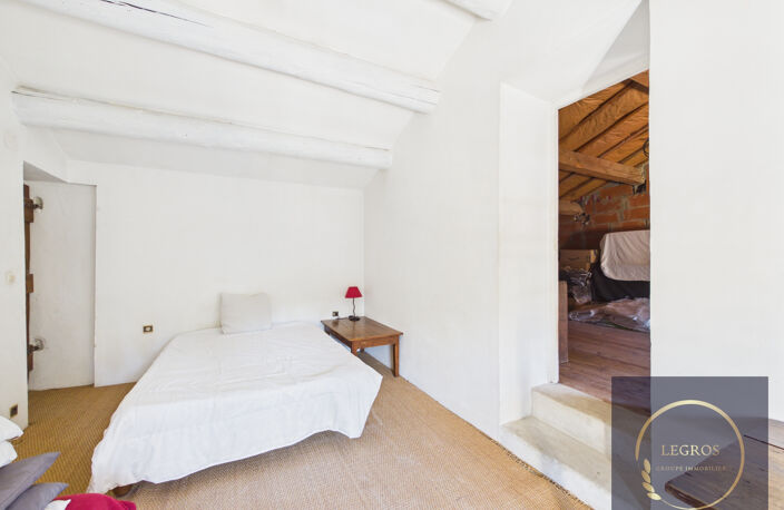 Partie de Mas de 100 m2 sur une parcelle de 940 m2. — photo 5
