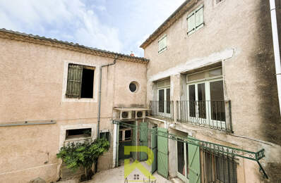 MAISON DE VILLE A RENOVER - FORT POTENTIEL - GARAGES COUR — photo du bien