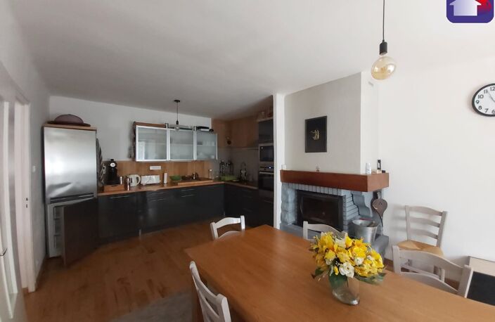 Location maison 4 pièces 97 m² à Orgeix (09110) — photo 2