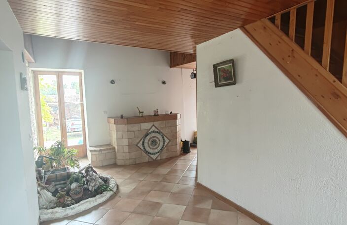 Vente Maison de village 10 pièces — photo 2
