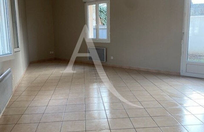 Maison VITRY AUX LOGES   3 pièce(s)   80 m2 — photo 2