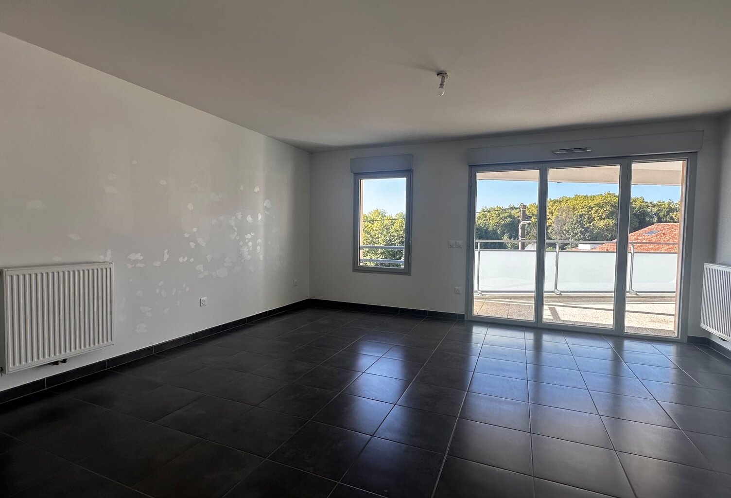 Location appartement 4 pièces 79 m² à Bayonne (64100) — photo 1
