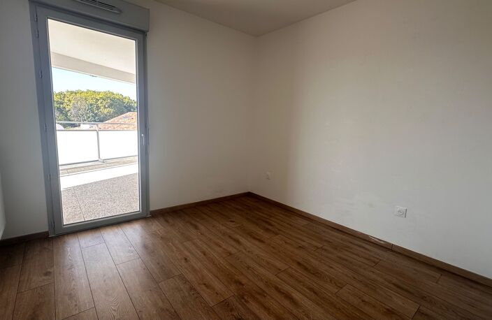 Location appartement 4 pièces 79 m² à Bayonne (64100) — photo 4
