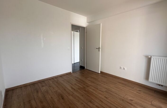 Location appartement 4 pièces 79 m² à Bayonne (64100) — photo 5