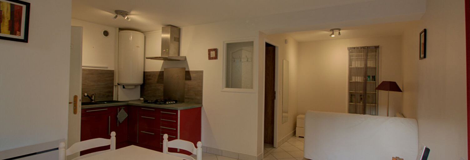 Appartement 1 Pièce 27 m² à louer à Seraincourt (95450)