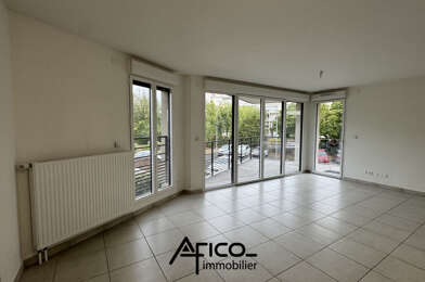 Appartement 3 pièces 855 €