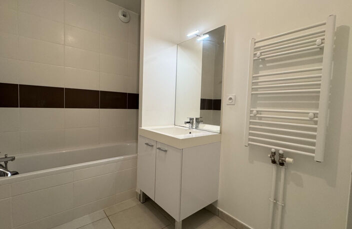 Appartement T3 - 66 m² - TOURS NORD - Dispositif LOI PINEL — photo 5