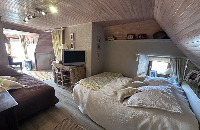 Maison de charme de type 5 avec garage et terrain attenant — photo 4
