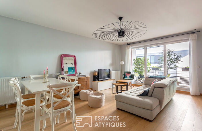 Appartement contemporain rénové avec verrière et balcon — photo 3