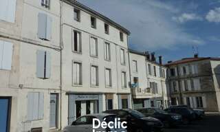 Immeuble  461 m² à vendre à Saintes (17100)
