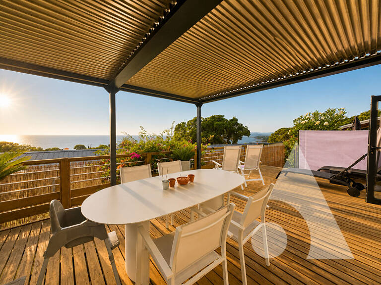 Maison Saint Raphael 3 pièce(s) 34.80 m2- VUE MER — photo 1