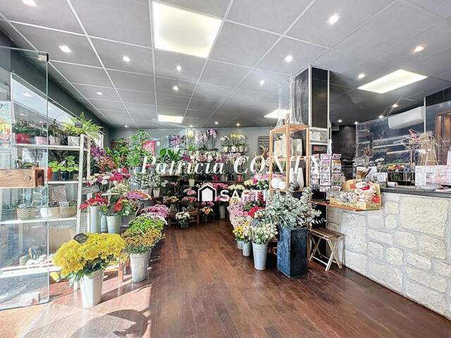 A CEDER DROIT AU BAIL   BOUTIQUE DE FLEURS — photo du bien