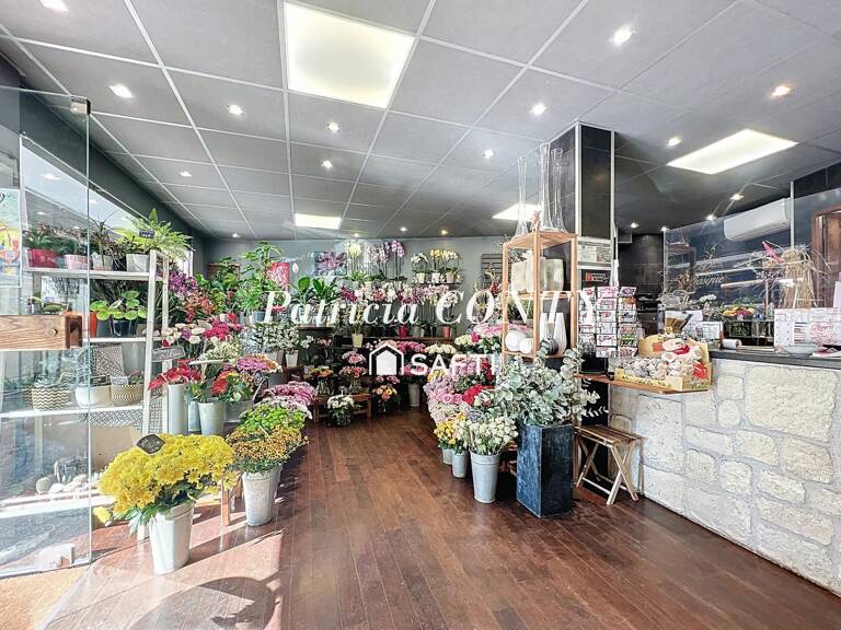 A CEDER DROIT AU BAIL   BOUTIQUE DE FLEURS — photo 1