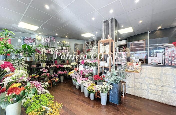 A CEDER DROIT AU BAIL   BOUTIQUE DE FLEURS — photo 4