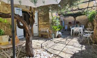 Maison 10 Pièces 260 m² à vendre à Remoulins (30210)