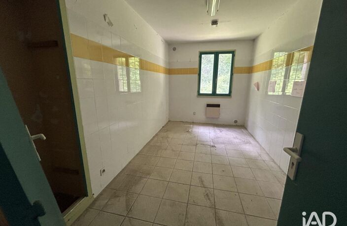 Vente Local d'activités 140 m&sup2; — photo 4