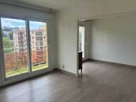 Appartement très lumineux, lumière traversante, rénovation soignée — photo 2
