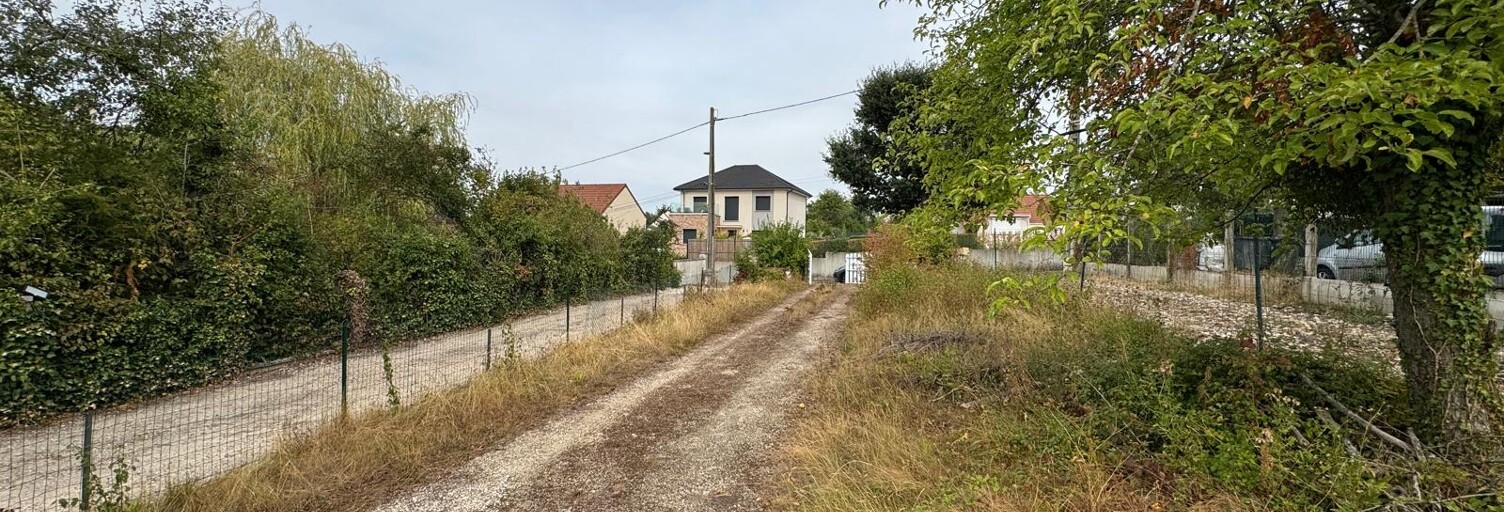 Terrain  283 m² à vendre à Vaux-le-Pénil (77000)