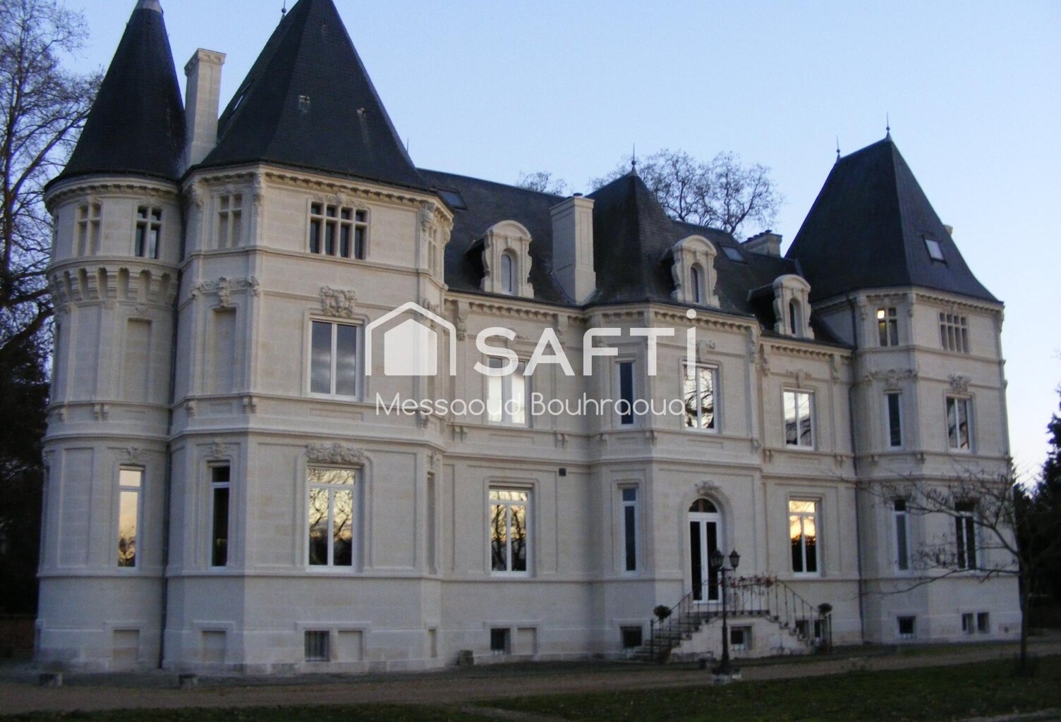 Cette propriété a tous les atouts pour concilier votre vie familiale et professionnel. — photo 1