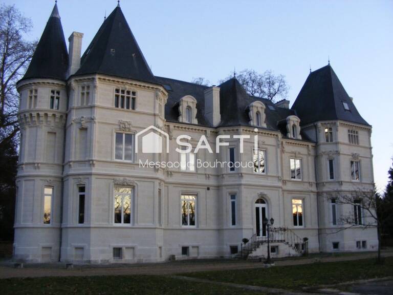 Cette propriété a tous les atouts pour concilier votre vie familiale et professionnel. — photo 1